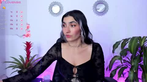 Bella online show from 03-08-25, 02:01