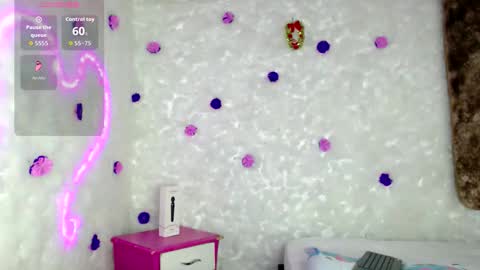 Snapshot of bella_warzon chatting on 02-23-26, 08:17 bella_warzon online show from 02-23-26, 08:17