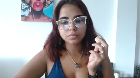 Snapshot of bellabaaker chatting on 06-18-26, 08:57 Bella Baker online show from 06-18-26, 08:57