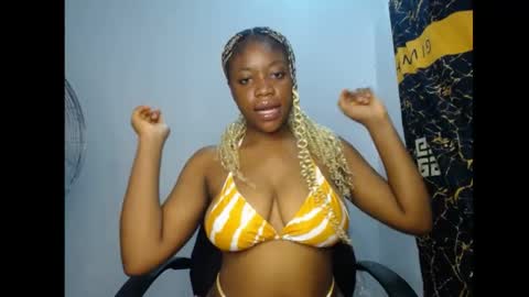 Snapshot of bellababy7 chatting on 05-03-26, 05:30 bella online show from 05-03-26, 05:30