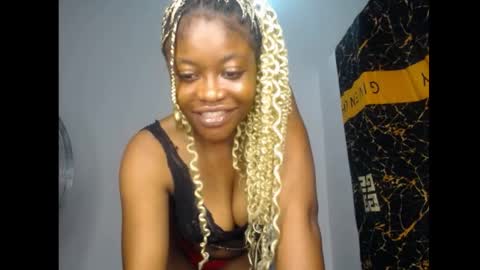 Snapshot of bellababy7 chatting on 05-14-26, 05:53 bella online show from 05-14-26, 05:53