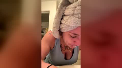 Roxy Rain online show from 07-06-26, 04:53
