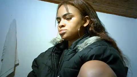 Bella online show from 01-29-25, 08:08