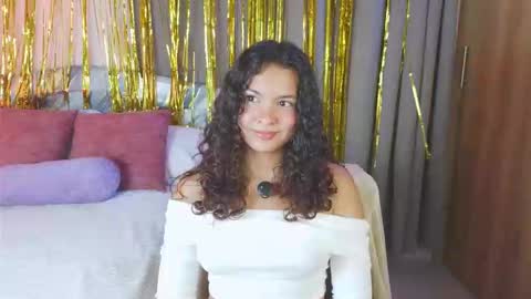 Snapshot of bellabeth_ chatting on 02-04-26, 10:26 Betsy online show from 02-04-26, 10:26