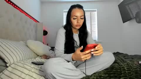 Bella Black online show from 04-07-26, 04:51