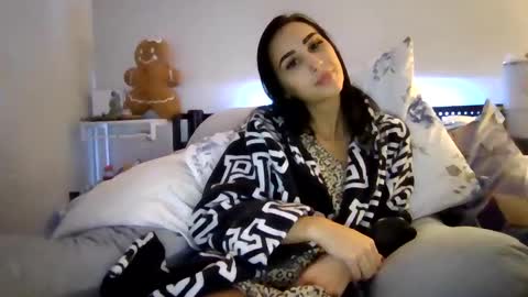 bellaboo999 online show from 01-27-25, 10:49