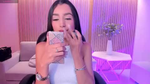 Snapshot of bellacarteer_ chatting on 07-15-26, 06:46 Bella C online show from 07-15-26, 06:46