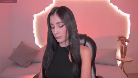 Snapshot of bellacarteer_ chatting on 07-16-26, 08:26 Bella C online show from 07-16-26, 08:26
