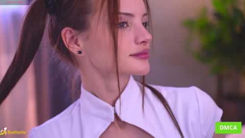 Bella I took a vacation and Ill be back on December 18th So dont lose me To keep in touch I have a TG -  you can find below online show from 04-03-26, 08:23