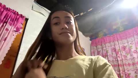 IM BELLA online show from 04-25-26, 03:53