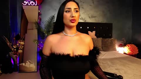 Bella online show from 03-18-26, 05:16