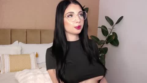 Snapshot of bellahere chatting on 07-10-26, 07:12 Diana online show from 07-10-26, 07:12