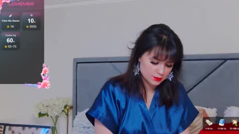 Snapshot of bellahillss chatting on 02-09-25, 02:18 BellaHillss online show from 02-09-25, 02:18