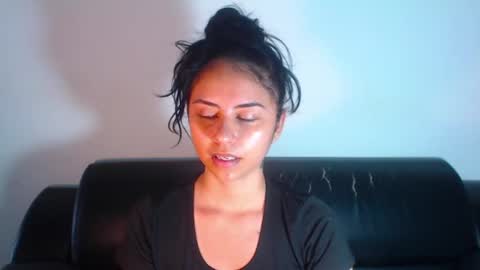 MY NAME IS BELL online show from 06-10-26, 10:19
