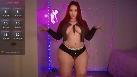 Snapshot of bellamonroee chatting on 04-28-26, 04:28 Bella Monroe online show from 04-28-26, 04:28