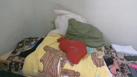 Snapshot of bellamorena06 chatting on 12-19-24, 11:29 BELLAMORENA06 online show from 12-19-24, 11:29