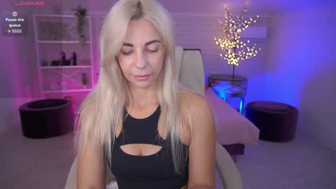 Bella online show from 06-03-26, 12:52