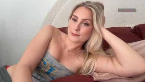 Isabella Ryder online show from 03-30-26, 09:16