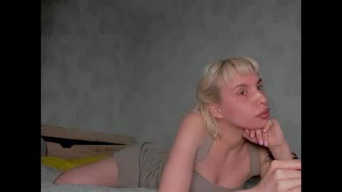 Bella Seen online show from 03-21-26, 05:27