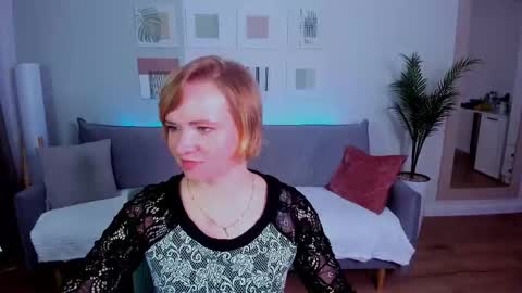 bellasmittssy online show from 04-14-26, 09:26