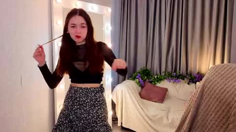 Bella online show from 03-22-26, 05:11