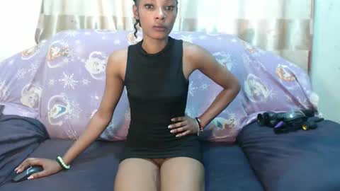 bellatee online show from 11-22-25, 07:18