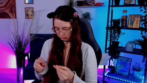 Bella. Ntmu online show from 01-27-25, 07:56