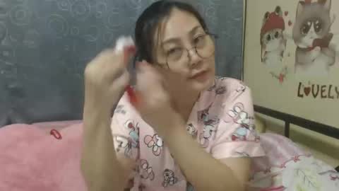 Snapshot of bellbabe chatting on 01-20-25, 08:18 Bella online show from 01-20-25, 08:18