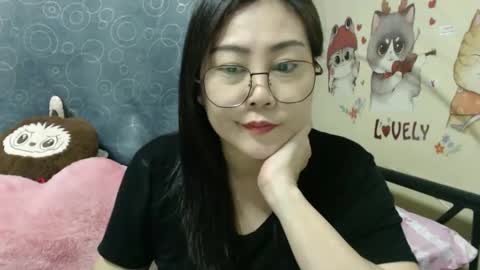 Snapshot of bellbabe chatting on 01-31-25, 11:24 Bella online show from 01-31-25, 11:24