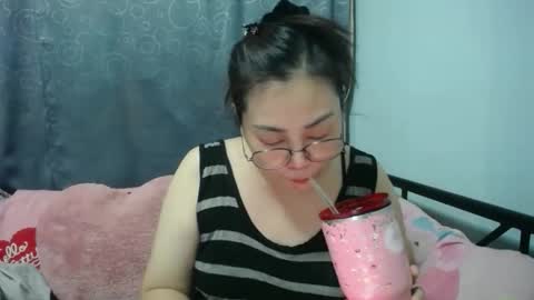 Bella online show from 03-22-26, 07:34