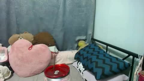 Snapshot of bellbabe chatting on 04-19-26, 06:13 Bella online show from 04-19-26, 06:13