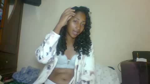 belle_annah online show from 05-08-26, 03:01