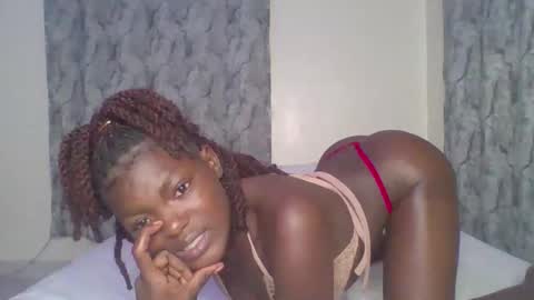 Snapshot of belle_bubbles chatting on 05-27-26, 08:28 bubbles online show from 05-27-26, 08:28