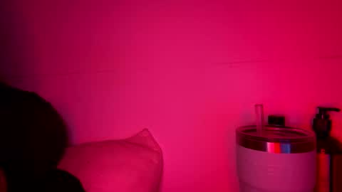 Snapshot of belle_marie chatting on 11-11-25, 04:12 Belle xx online show from 11-11-25, 04:12