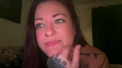 Snapshot of belle_marie chatting on 02-25-26, 05:50 Belle xx online show from 02-25-26, 05:50