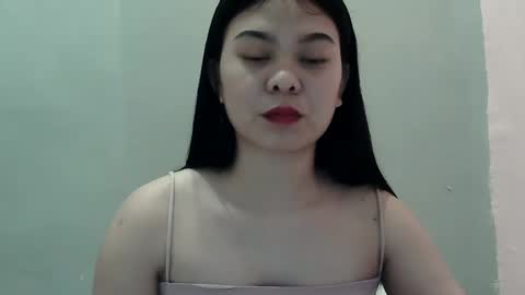 Snapshot of belle_ph chatting on 02-15-25, 08:44 Belle online show from 02-15-25, 08:44