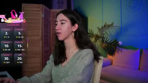 Bella online show from 10-24-25, 03:41