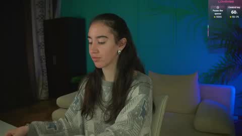 Bella online show from 05-18-26, 02:34