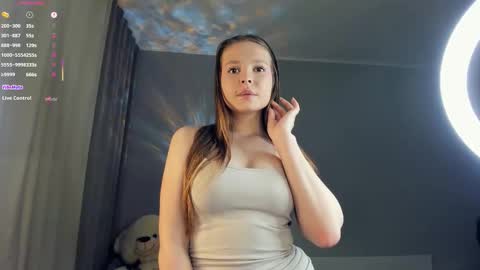 Bella online show from 10-26-25, 06:03