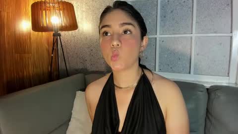 Snapshot of bellinda_21 chatting on 01-13-25, 06:59 Belinda online show from 01-13-25, 06:59