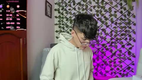 Neon online show from 01-07-26, 11:12