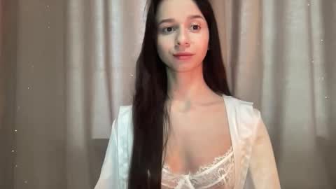 Snapshot of beloved_lucy chatting on 05-31-26, 03:19 beloved_lucy online show from 05-31-26, 03:19
