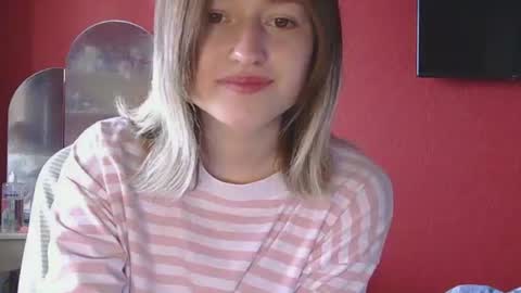 Snapshot of belovedmary chatting on 06-27-26, 12:22 belovedmary online show from 06-27-26, 12:22