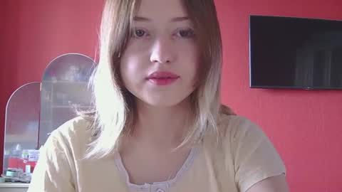 Snapshot of belovedmary chatting on 07-08-26, 08:19 belovedmary online show from 07-08-26, 08:19