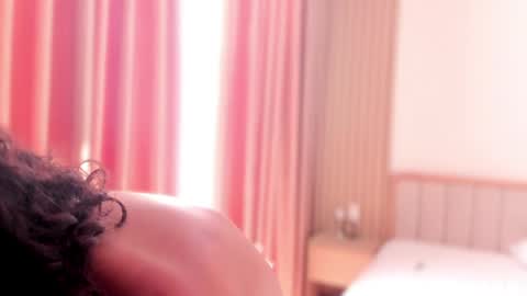 Snapshot of bemby_pam chatting on 06-04-26, 11:11 A girl from your dreams online show from 06-04-26, 11:11