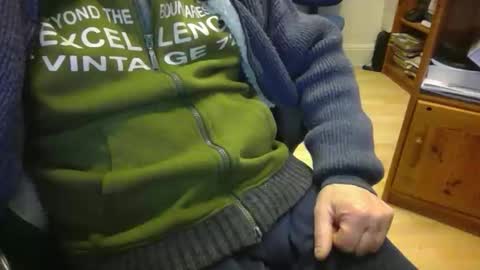 jaimetout online show from 04-12-26, 08:08