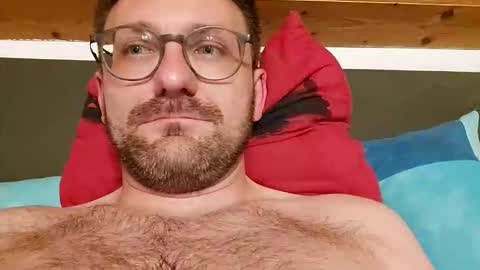 Snapshot of ben00189 chatting on 09-17-25, 06:20 ben00189 online show from 09-17-25, 06:20