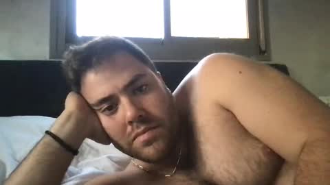 Snapshot of ben117 chatting on 02-04-25, 02:43 ben117 online show from 02-04-25, 02:43