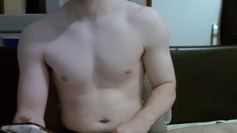 Snapshot of ben948900 chatting on 09-28-25, 08:42 ben948900 online show from 09-28-25, 08:42