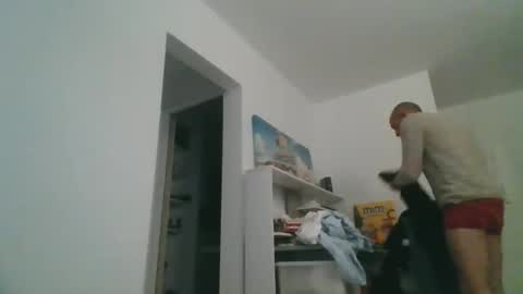 Snapshot of benbare13 chatting on 12-03-24, 07:11 benbare13 online show from 12-03-24, 07:11